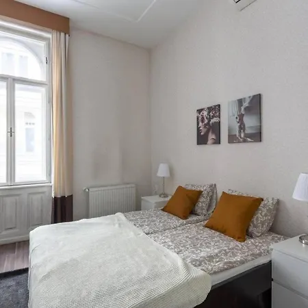 Chic, Captivating Space *