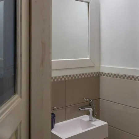 Chic, Captivating Space * Budapest