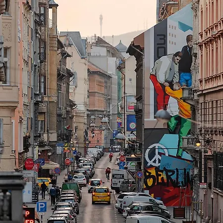 Chic, Captivating Space * Budapest